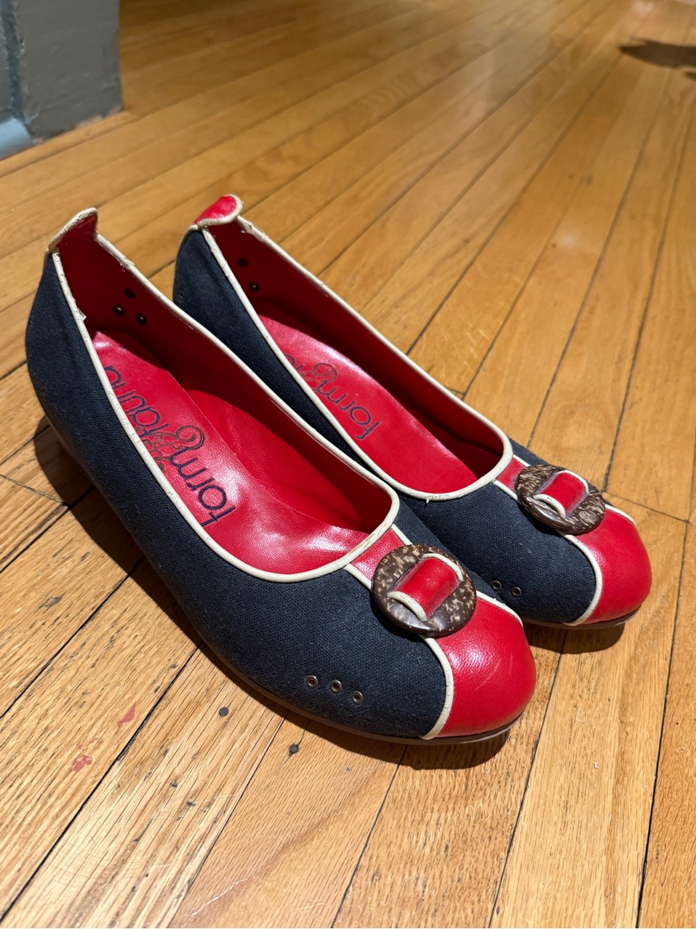Cute Wedge Shoes -  Blue and Red - Form and Fauna - Sz 9